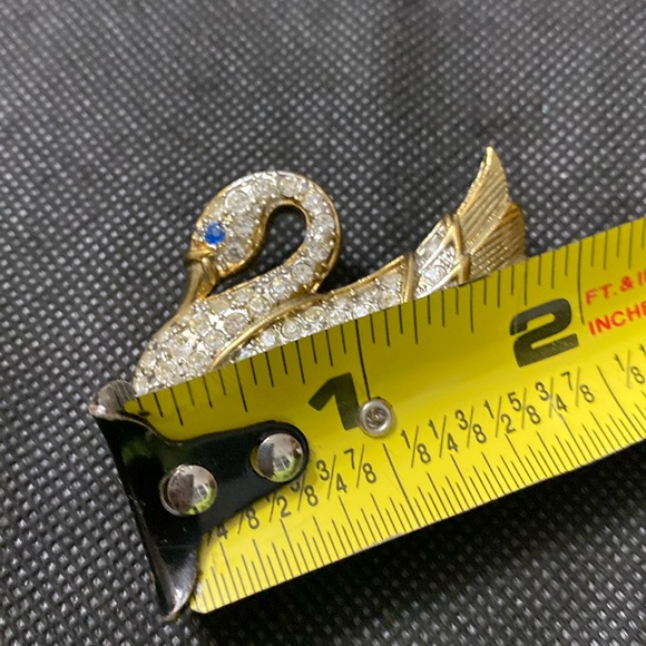 Vintage Swan with rhinestones Brooch - Picture 3 of 4